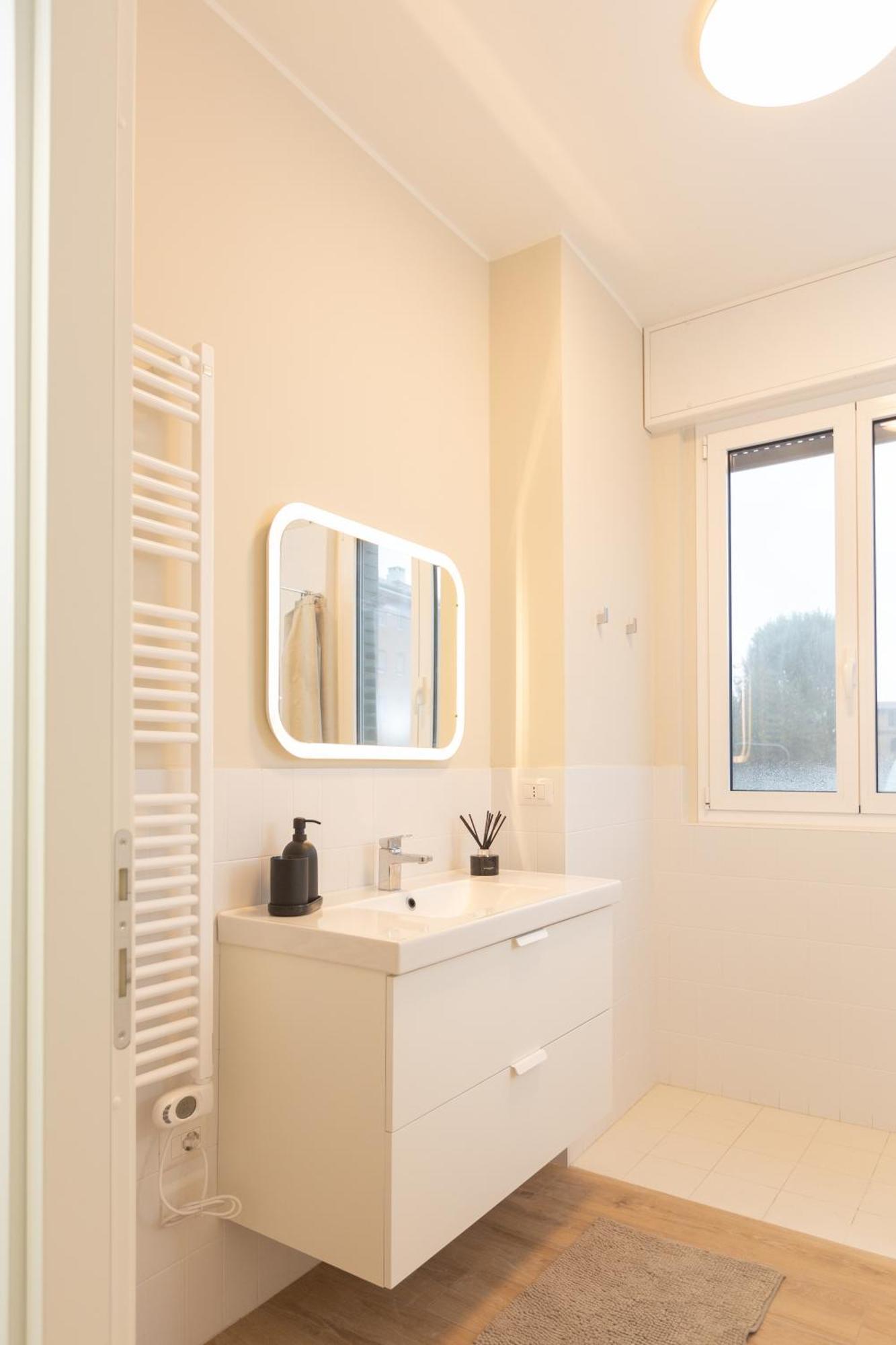 Dreams Exclusive Apartments With Terrace - Free Parking - M1 Station - Near Center Mediolan Zewnętrze zdjęcie