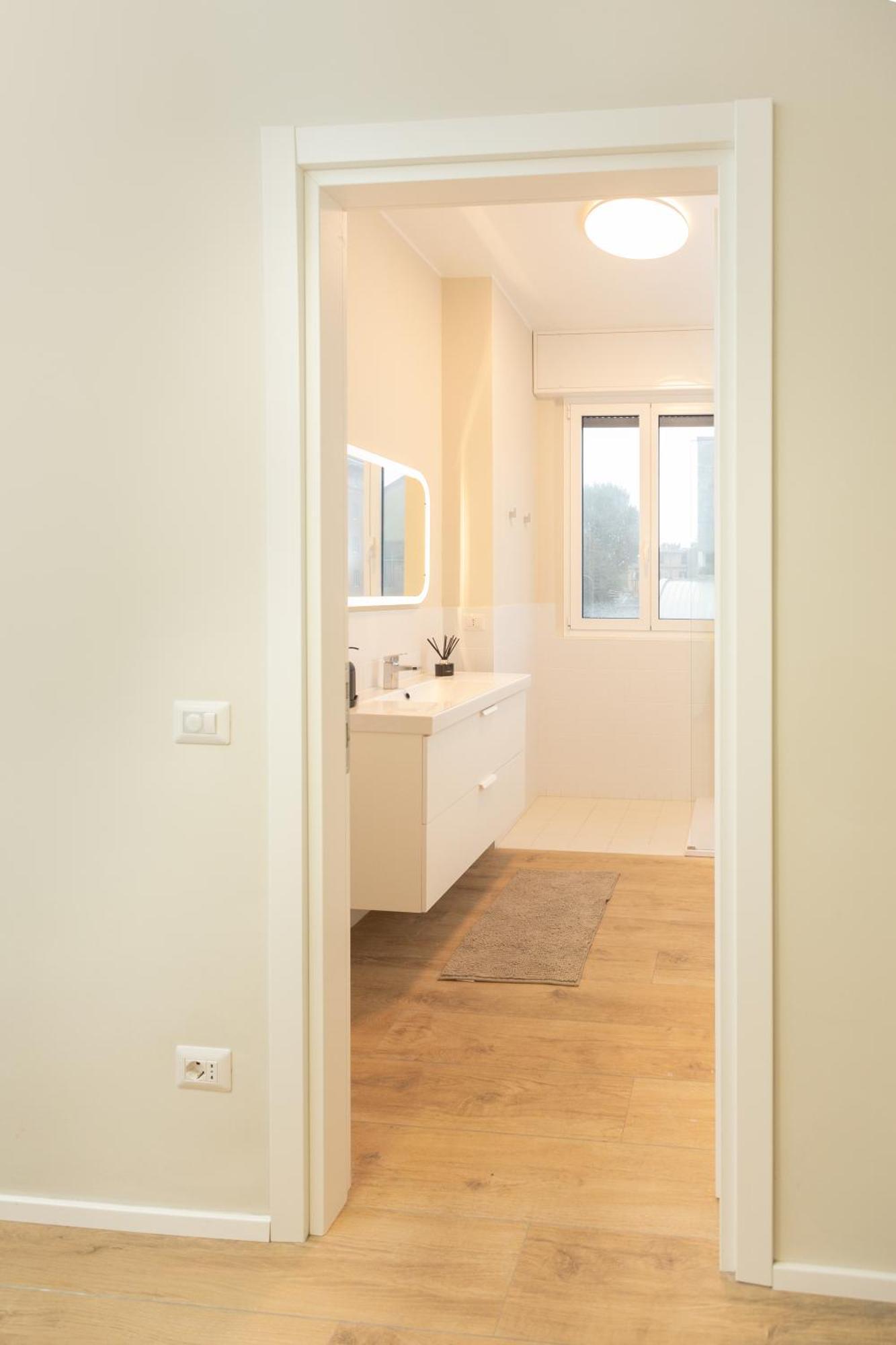 Dreams Exclusive Apartments With Terrace - Free Parking - M1 Station - Near Center Mediolan Zewnętrze zdjęcie