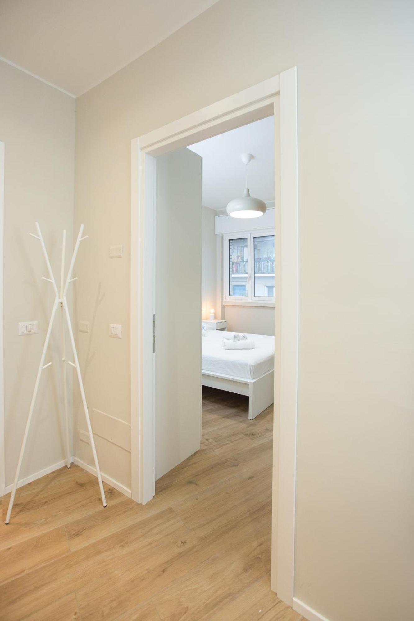 Dreams Exclusive Apartments With Terrace - Free Parking - M1 Station - Near Center Mediolan Zewnętrze zdjęcie