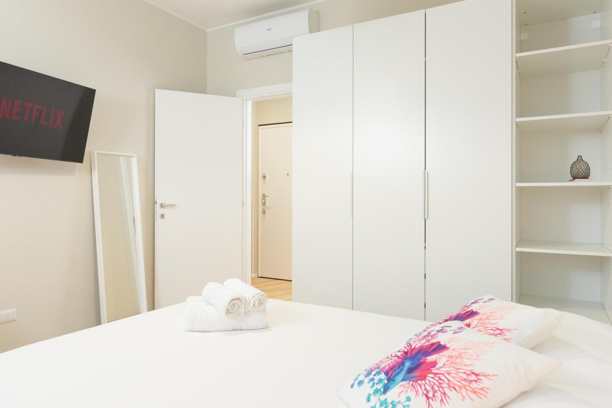 Dreams Exclusive Apartments With Terrace - Free Parking - M1 Station - Near Center Mediolan Zewnętrze zdjęcie