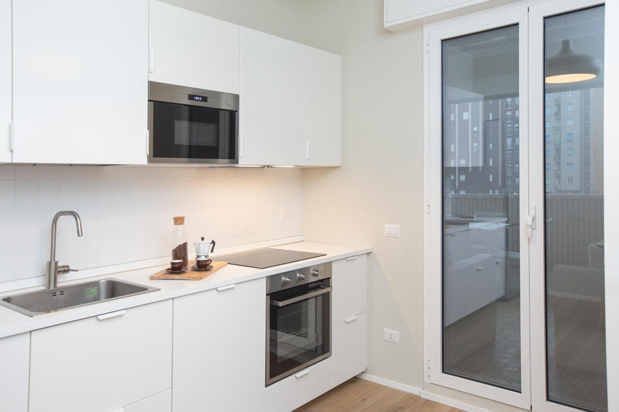 Dreams Exclusive Apartments With Terrace - Free Parking - M1 Station - Near Center Mediolan Zewnętrze zdjęcie